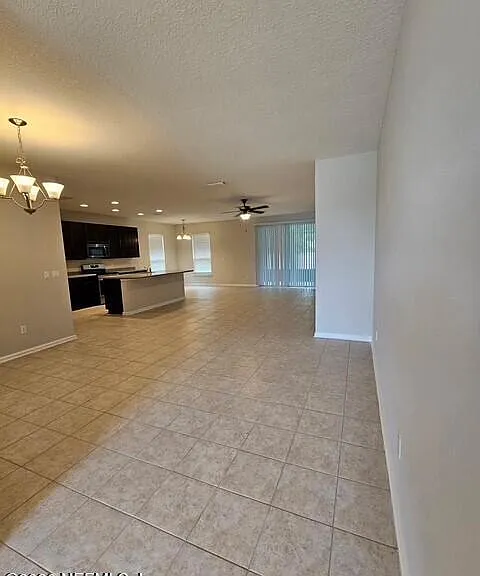 92008 Woodlawn Dr — Photo 3