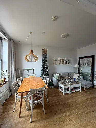 77 Delancey St Photo 1