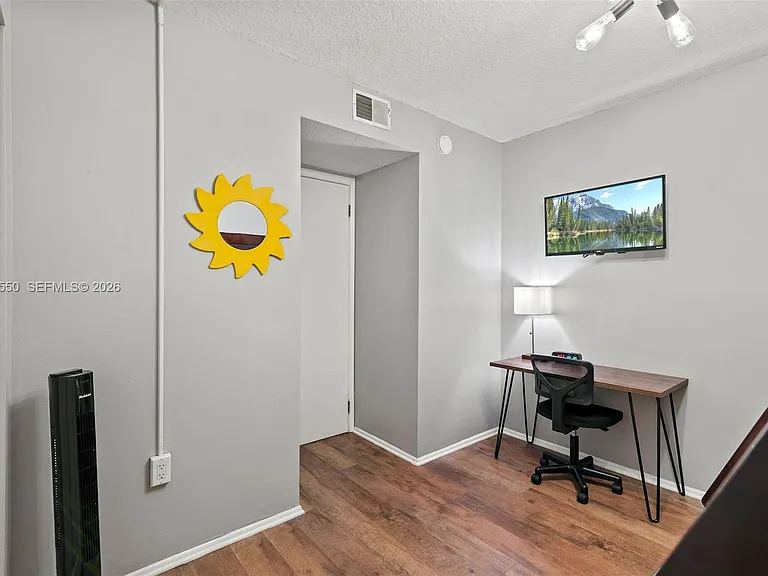 1054 Lotus Cove Ct #623 — Photo 3