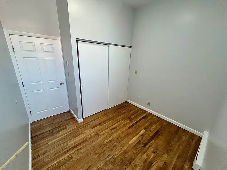 285 Essex St #3C — Photo 11