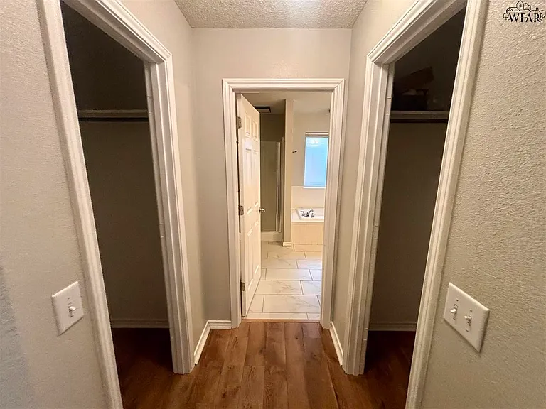 5207 Northview Dr — Photo 8