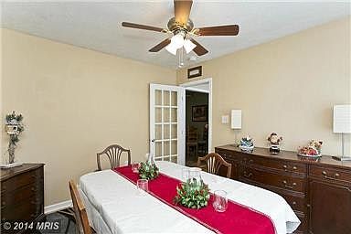 dining room/office (12x11)