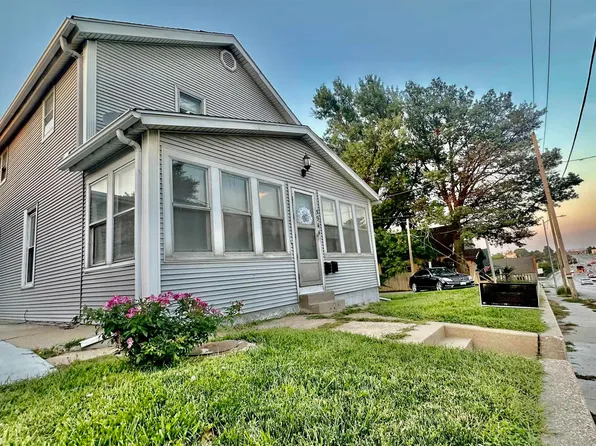 3944 L St #1-2, Omaha, NE 68107