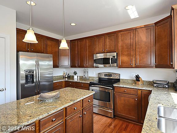 4th image of 6109 Popes Creek Pl