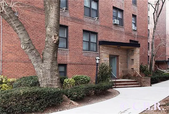 Sold by Coldwell Banker Reliable Real Estate | media 7