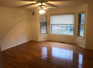 711 Corcus Ferry Rd, Hampstead, NC 28443