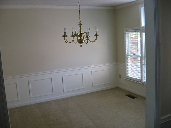5th image of 8432 Woodbend Trl