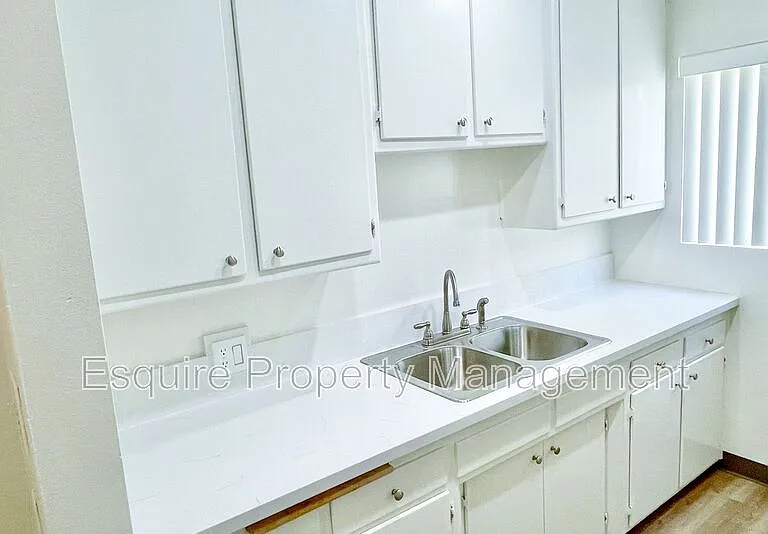 1750 Ventura Blvd #1C — Photo 7