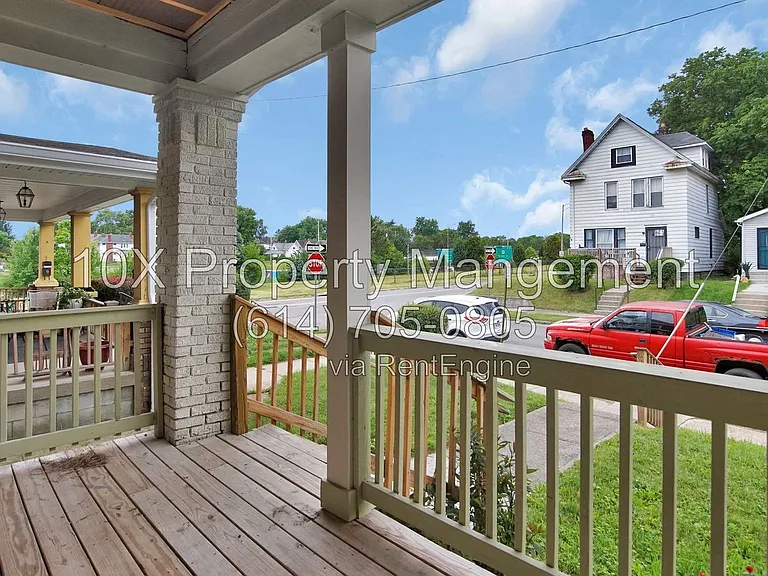 616 Lilley Ave — Photo 5