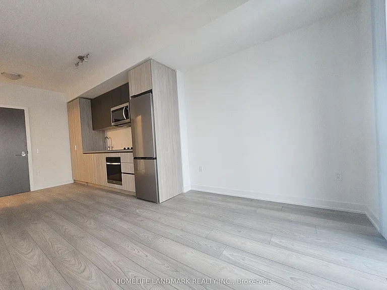 5858 Yonge St #3212 — Photo 3