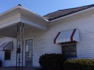 310 S Main St, Harrisburg, IL 62946