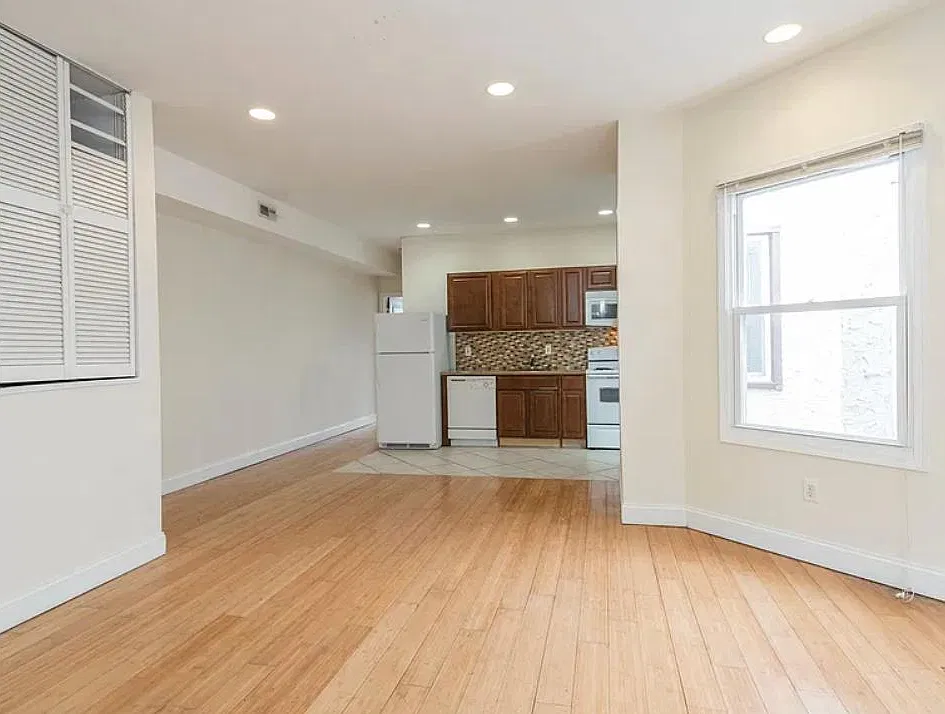 1619 W Diamond St - 1619 W Diamond St, Unit 3 — Photo 2