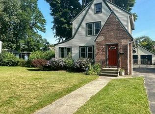 72 Lakecrest Ave, Rochester, NY 14612