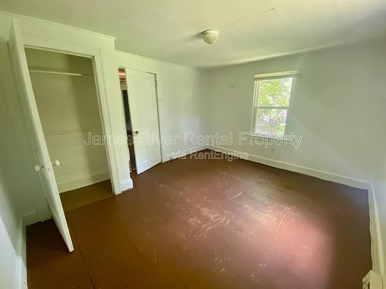 710 Grady St #B — Photo 10