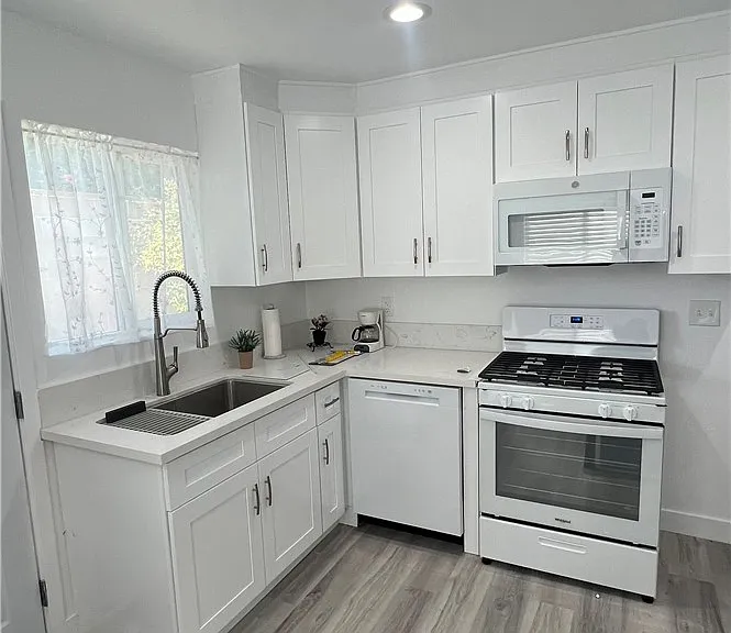 3414 Bayberry Dr #A — Photo 7