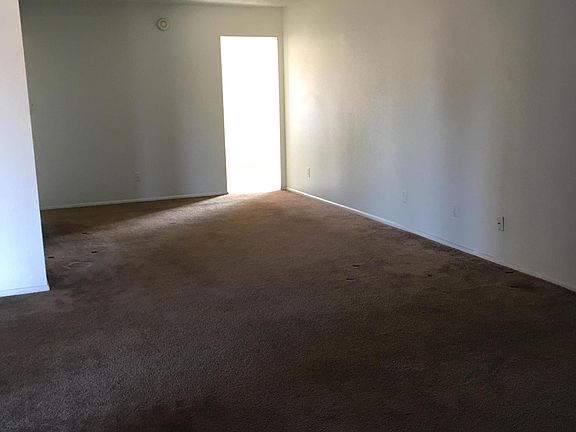 3rd image of 13615 N 21st Ave