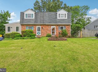 225 Dunlap Rd, Pasadena, MD 21122