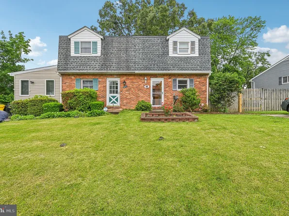 225 Dunlap Rd, Pasadena, MD 21122