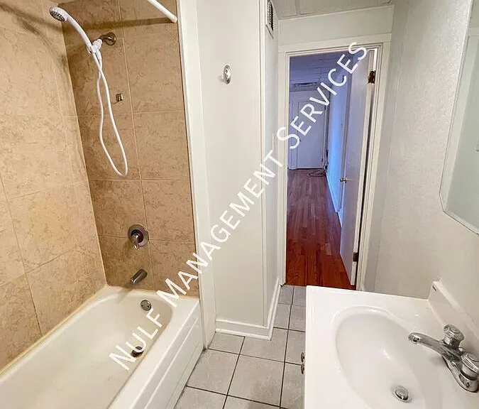 318 Saline St #2 — Photo 4