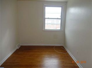 8763 Cottage St, Philadelphia, PA 19136