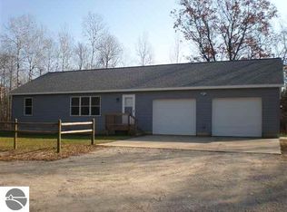 3801 Seeley Rd, Cadillac, MI 49601