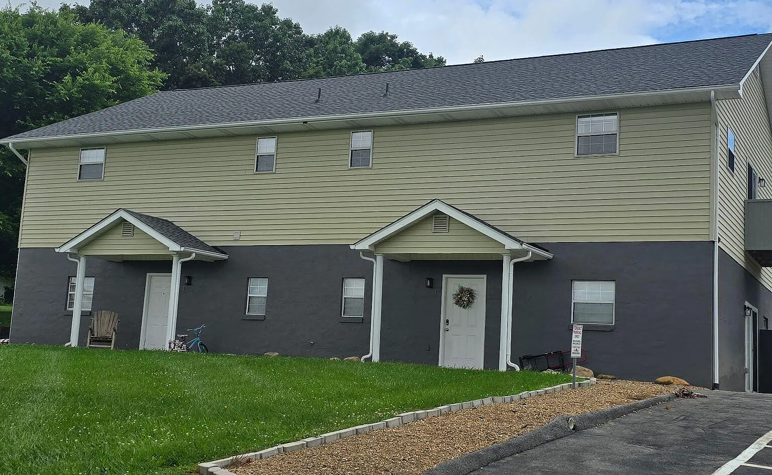 2 bed, 1140 sqft, $1,250 — Photo 1