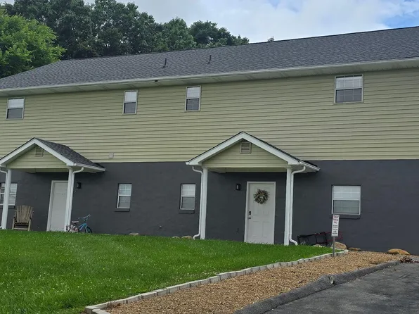 740 Sunnyside Rd #4, Greeneville, TN 37743