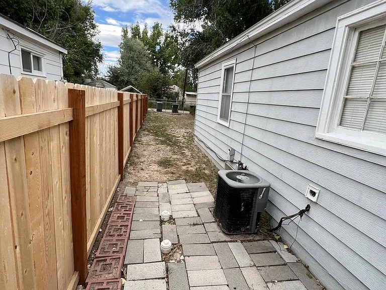 1016 E Roosevelt Ave — Photo 54