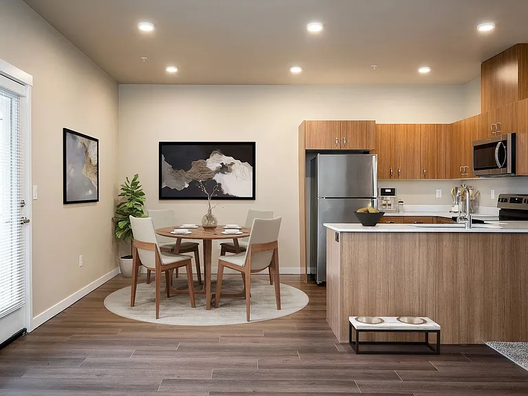 Autumn Woods Apartments — Photo 11
