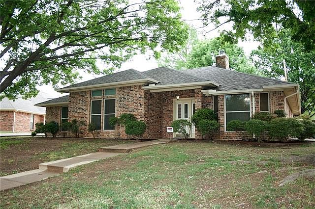 1st image of 5301 Oak Branch Dr