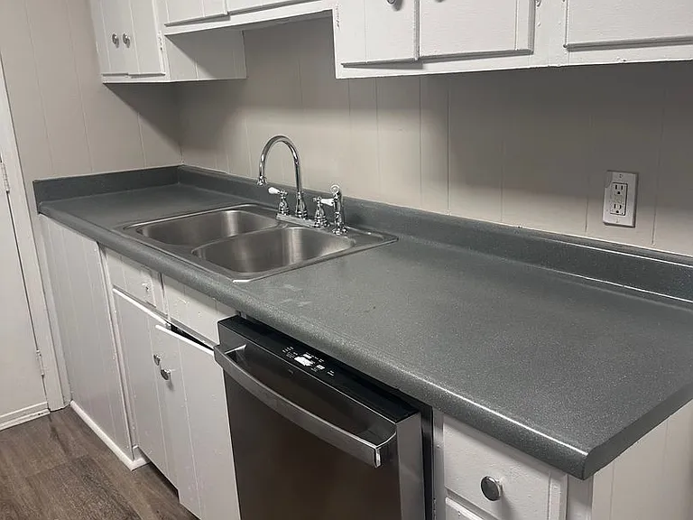 Carrington Woods Apartments — Photo 8