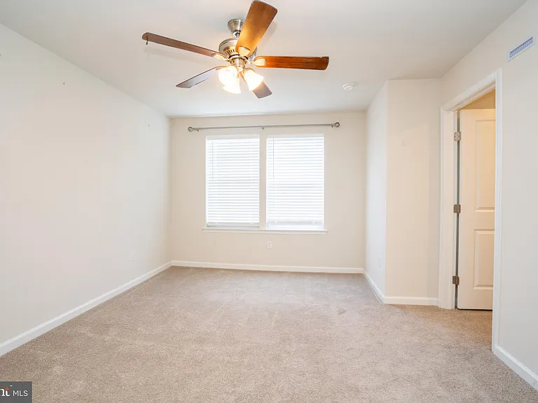 172 Mazzeo Dr — Photo 19