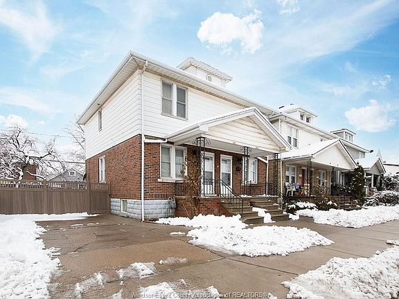 2nd image of 2239 Howard Ave