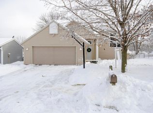 3724 10th Ave SW, Rochester, MN 55902