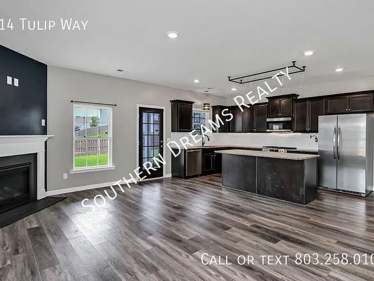 414 Tulip Way — Photo 12