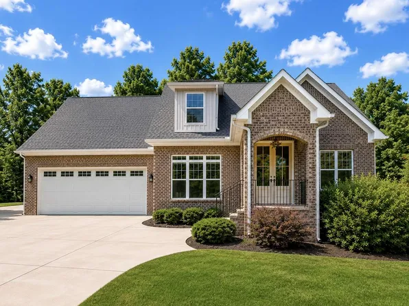 603 W Blue Spring Dr, Chatsworth, GA 30705
