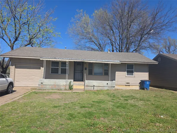 5933 E Latimer St, Tulsa, OK 74115