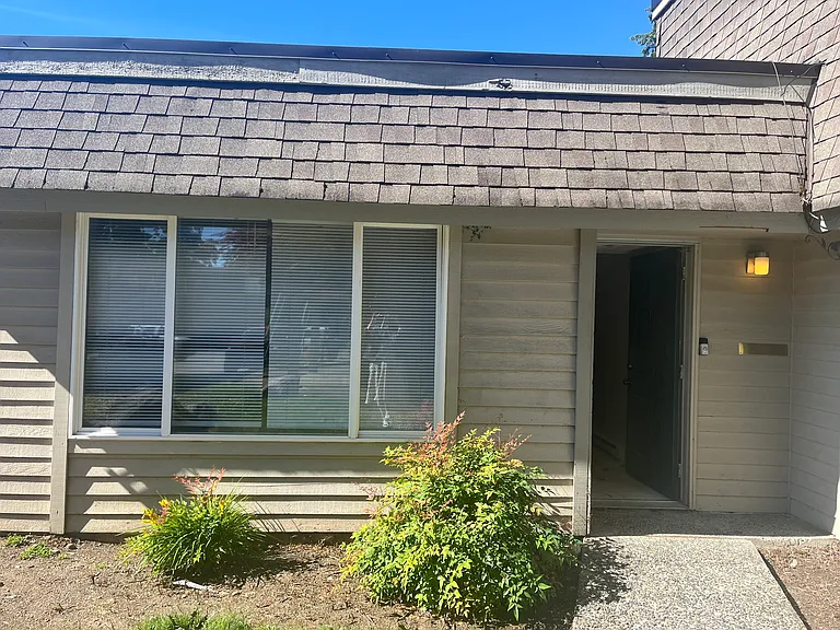 14508 NE 7th Pl #3 — Photo 7