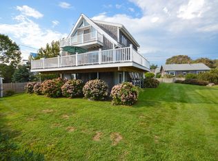 5 Bayview Ave, Fairhaven, MA 02719
