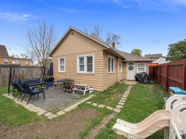 314 N Fairfax Ave, Sioux Falls, SD 57103