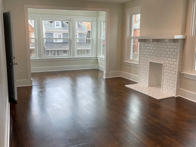 2321 Sherbrook St #2 — Photo 3