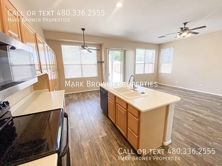 3918 E Juanita Ave — Photo 10