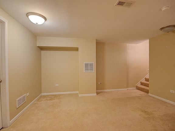 4th image of 25019 W Gates Ln
