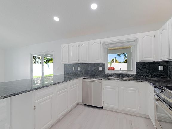 5th image of 118 Queens Lane