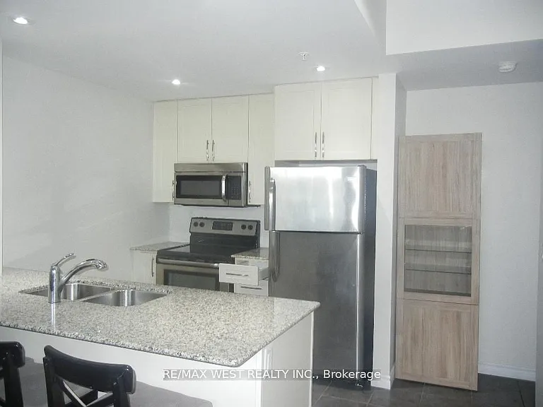 427 Aberdeen Ave #406 — Photo 15