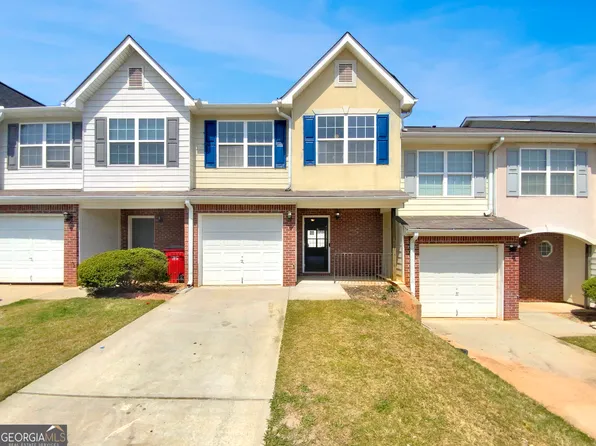 718 Georgetown Ln, Jonesboro, GA 30236