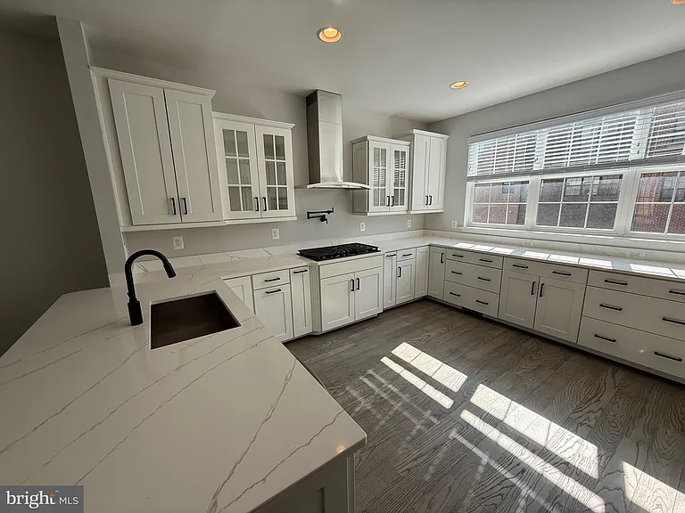 620 Leigh Way — Photo 25