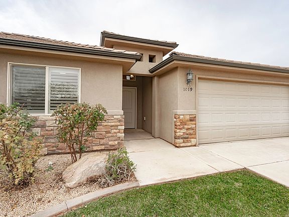 4th image of 1019 N Camel Springs Dr