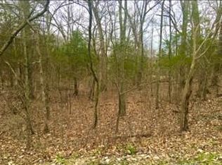 3076 Jackson Dr, Hillsboro, MO
