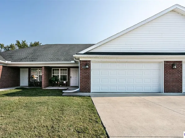 6721 Eagle Wood Dr, Louisville, KY 40272